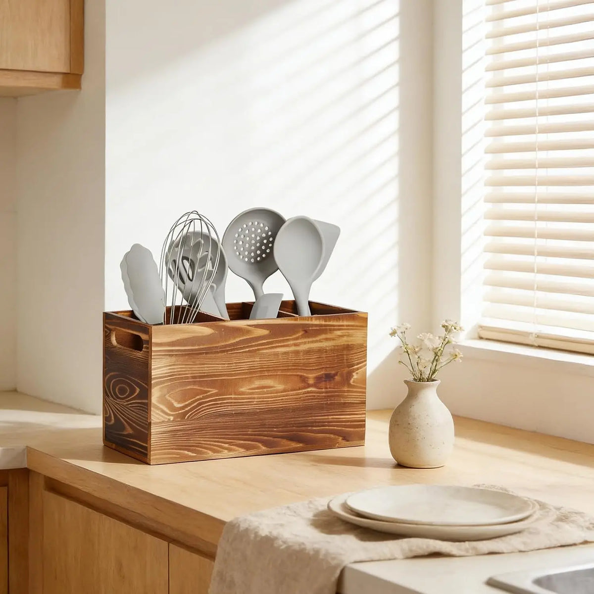 Garvee Rustic Pine Wood Utensil Holder Caddy With Handle