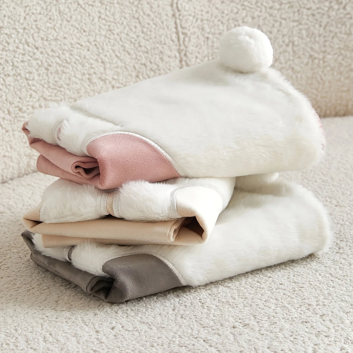 Handmade 3D Embroidered Polyester Cute Rabbit Ball Pillow Cover