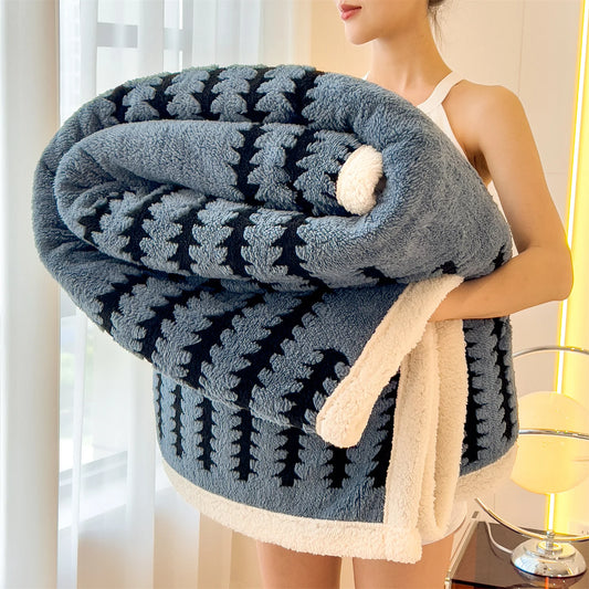 Premium Reversible Sherpa Fleece Blanket For Cozy Home Comfort