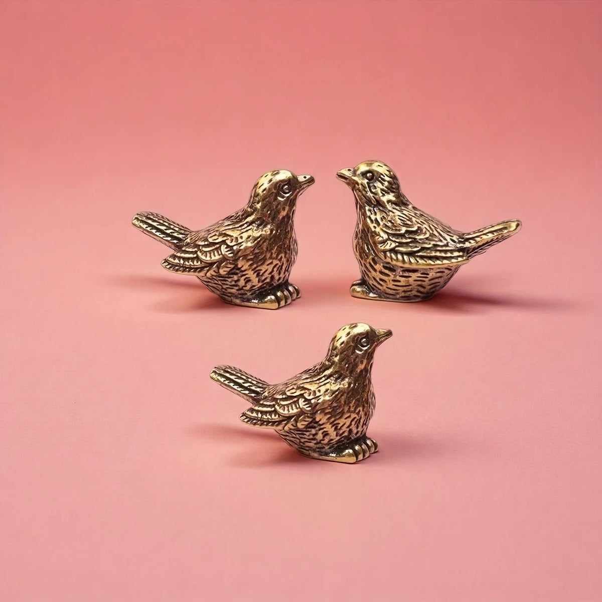 Elegant Brass Sparrow Desk Figurine For Modern Home Decor Gifts