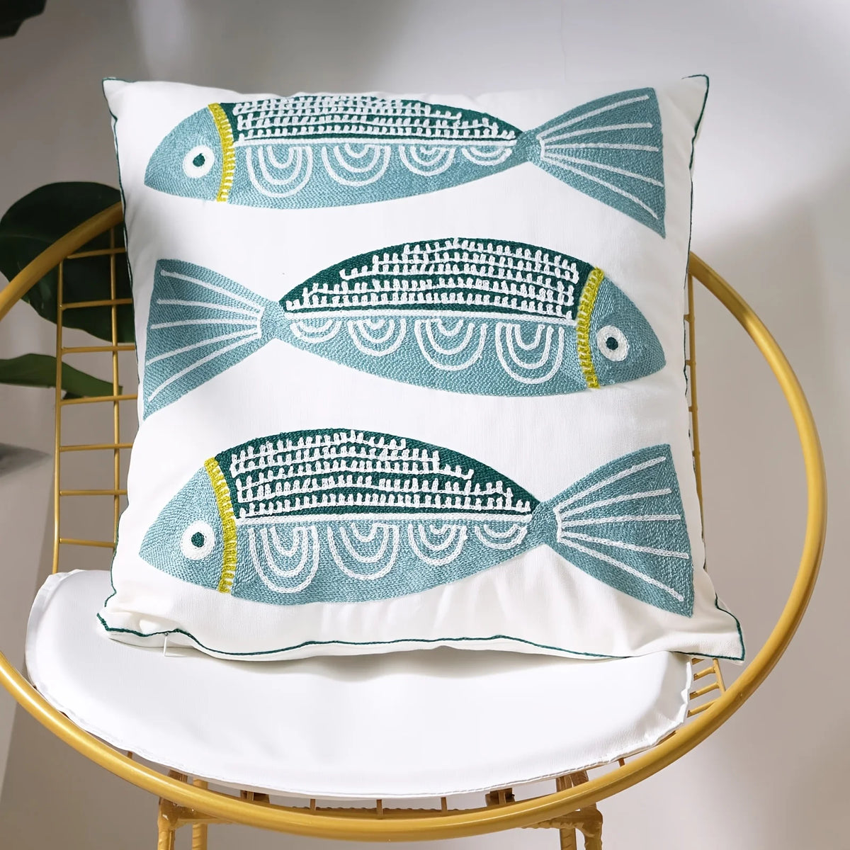 Decorative Embroidered Polyester Throw Pillow Cover For Living Room
